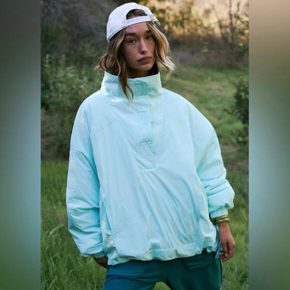 NEW Free People Movement Faye Puffer Pullover Jacket Sz S Blue Water Resistant - Picture 1 of 8